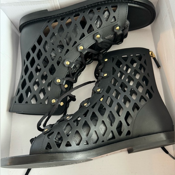 Dior authentic D-trap gladiator flat , black NEW never worn- 6.5 no original box - Picture 8 of 9